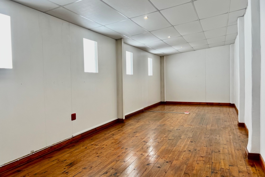  Bedroom Property for Sale in Tamsui Industria Western Cape